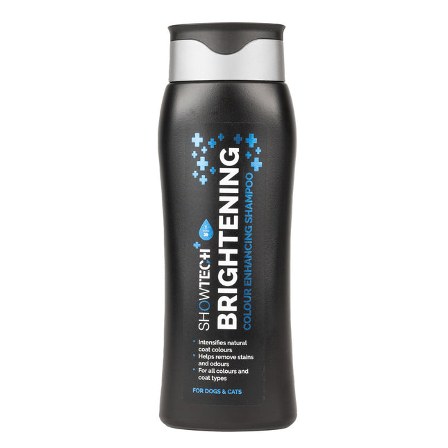 Show Tech+ Brightening Shampoo - concentrated shampoo that enhances coat color and removes discoloration