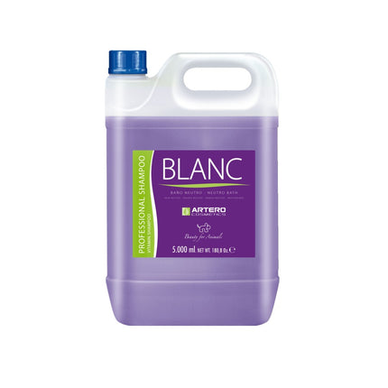 Artero Blanc Shampoo - color-enhancing shampoo for dogs, suitable for white, black, and silver fur.