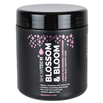 Show Tech+ Blossom & Bloom Conditioner - revitalizing conditioner for dogs and cats, moisturizing - protective, concentrate 1:20