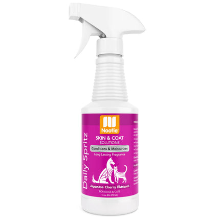 Nootie Japanese Cherry Blossom Daily Spritz - nourishing and refreshing spray for pet fur, with a cherry blossom scent