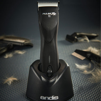 Andis Pulse ZR II - professional cordless clipper, 5-speed with two batteries and CeramicEdge blade (1.5mm)