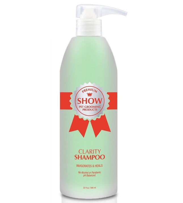 Show Premium Clarity Shampoo - soothing cleansing shampoo that helps remove discoloration from fur, concentrate 1:8