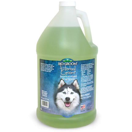 Bio - Groom Herbal Groom - regenerating shampoo for dog and cat fur, concentrate 1:4